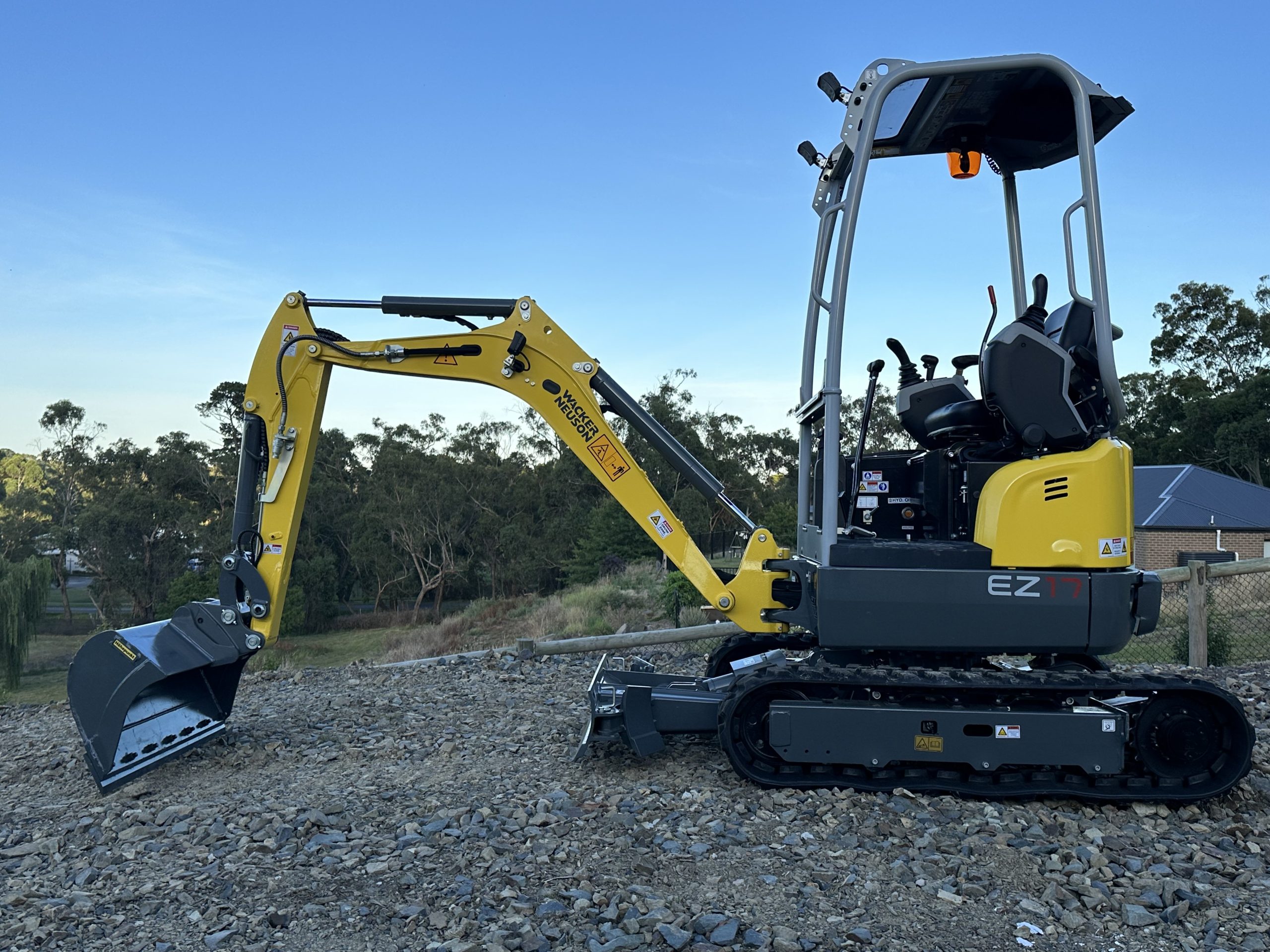 CMK Excavator HIre